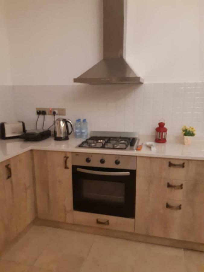 Malia Apartment Famagusta  Eksteriør billede